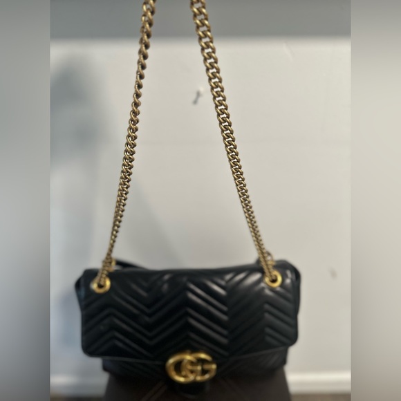 Large Gucci Marmont Bag - Picture 4 of 13